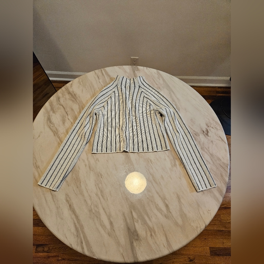 ASOS knitted cropped sweater gray size US 2